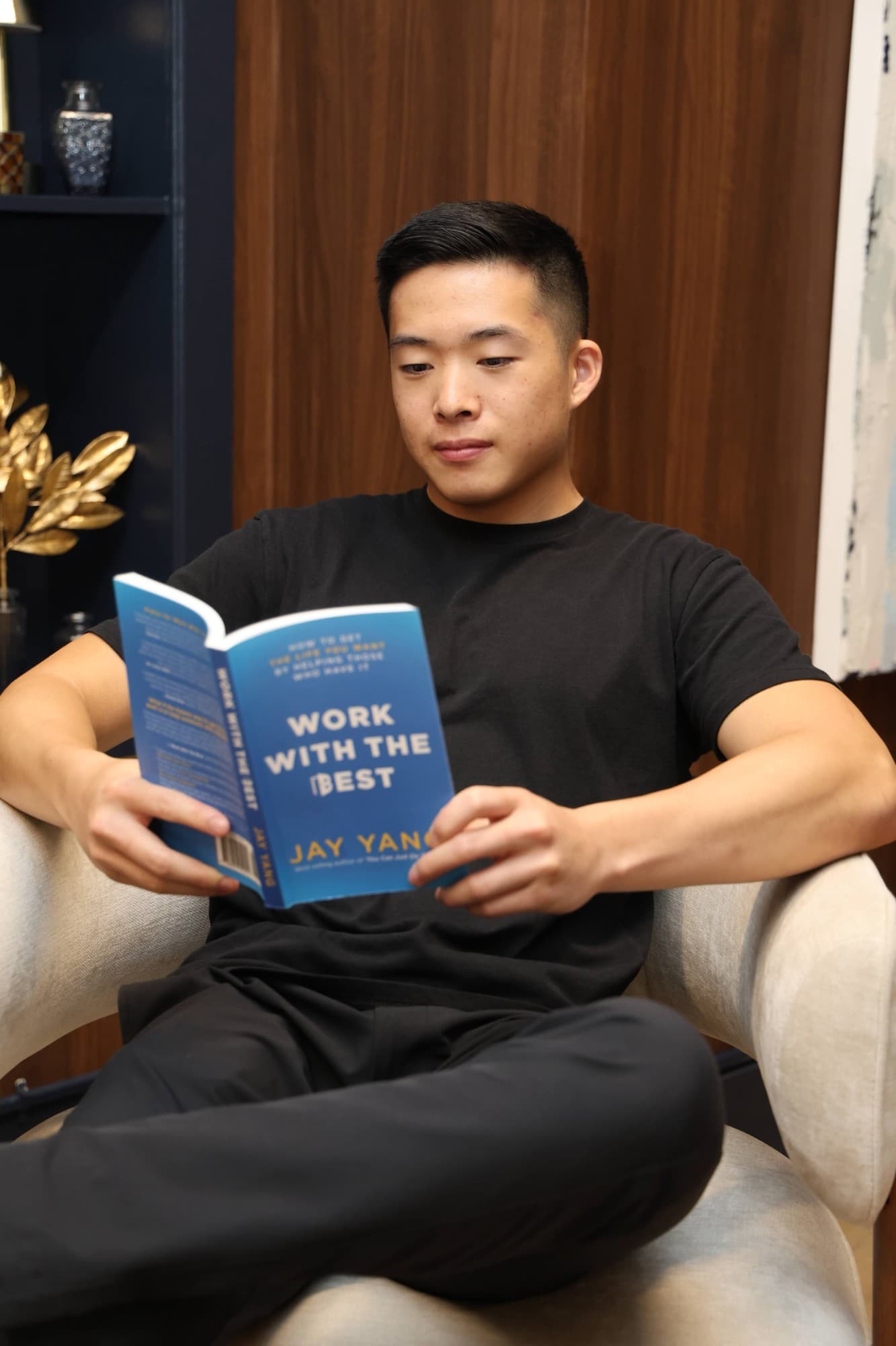Jay Yang reading his book Work With The Best